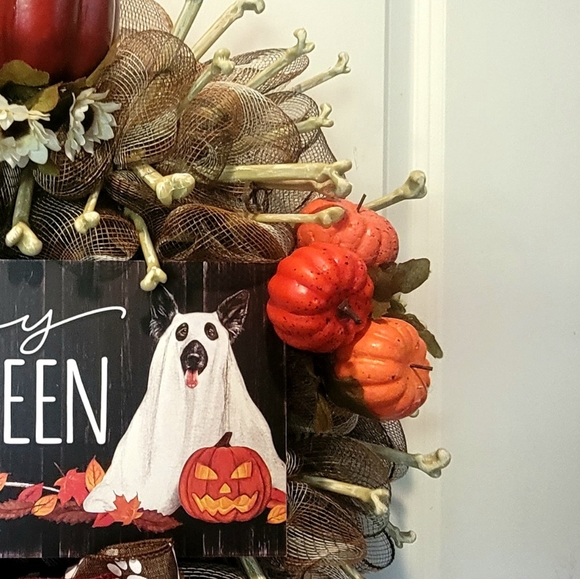 Halloween Dog Wreath Game of Bones Deco Mesh Bows - Picture 6 of 9